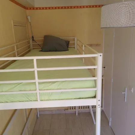 Apartment Mini Entre Paris Et Disney, Parking Et Wifi Gratuit